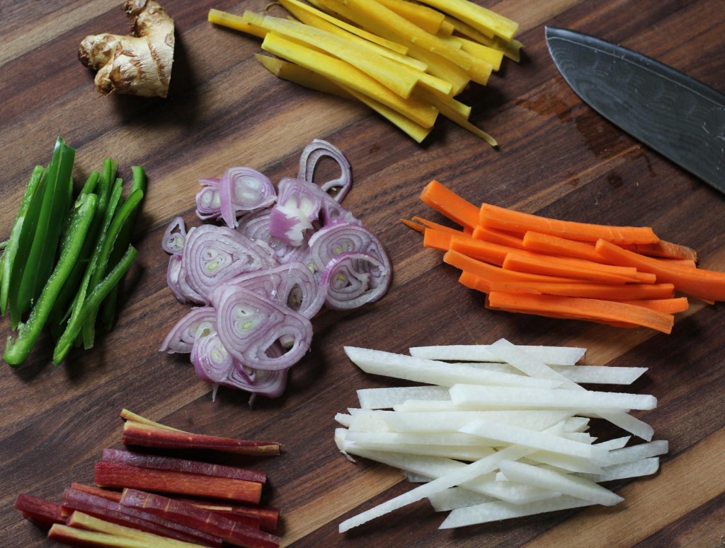 Vietnamese Noodle Salad - Suwannee Rose